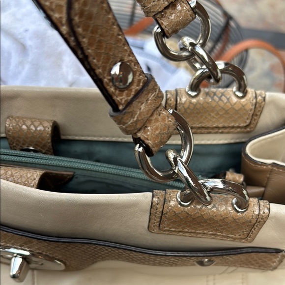 ⭐️  COACH Penelope ~Leather Top ~Turnlock Satchel Carryall Purse F16531 - Picture 6 of 10